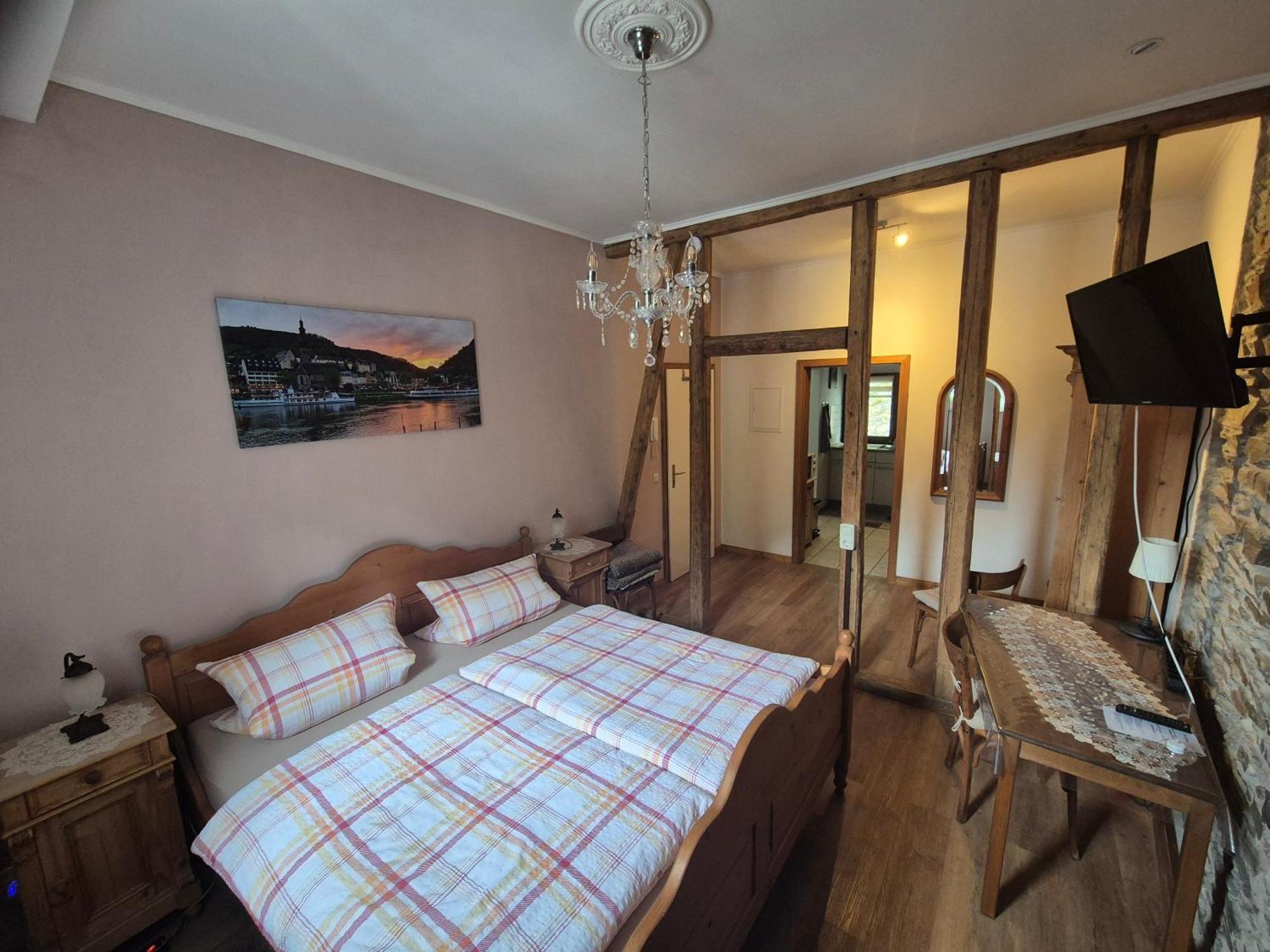 Ehemaliges Winzerhaus Cochem Apartment Luaran gambar